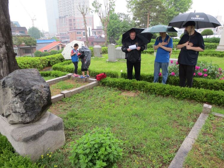 934989_10201332710182521_1991993891_n